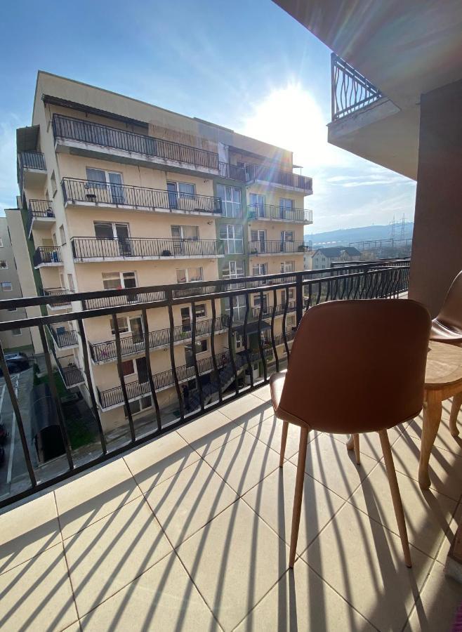Cozy Apartment 2 Bedroom Private Parking Cluj-Napoca Luaran gambar